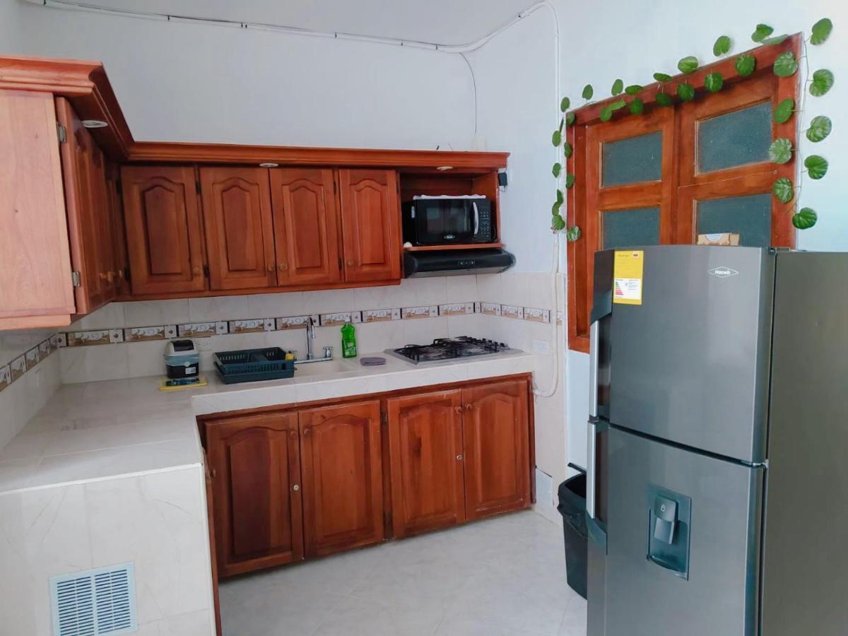 Hotel Habitacion Privada En Jardin Cerca Al Parque Esterno foto